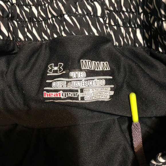 UA shorts - Picture 3 of 3